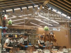 -狮头牌卤味研究所·卤味饭(花城汇南区店)