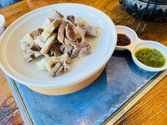 -蒙亨·阿木图赛(乌兰察布天恒广场店)