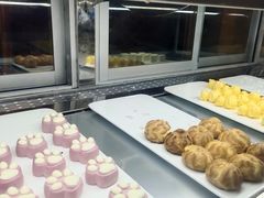 -君来湖滨饭店·玫瑰园