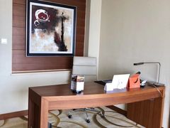 -上海浦东康桥绿地假日酒店