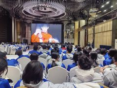 -乔波室内滑雪场