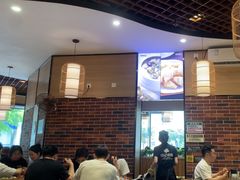 -裕记烧腊连锁餐饮(国商分店)