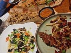 -95号酱骨·一块豆腐(展春园西路店)