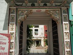 -Lake Shore Hotel & Restaurant