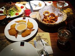-意国小镇披萨牛排餐厅(万达广场店)