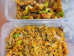 酸辣加沙-红帽子炒饭(南关民族风味一条街店)
