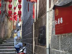 门面-古城苗家土菜馆(河景餐厅店)