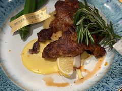 -秘密旅行Bonjour(黑金冠 江南西店)