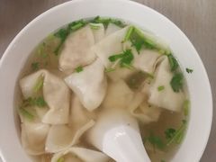 -周震馄饨