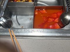 -海底捞火锅(关山保利店)