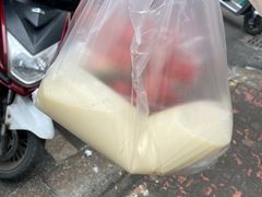 -云南大锅豆浆店