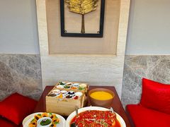 -云南荟·湖畔领宴(领事馆店)