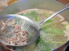 -领鲜潮牛鲜牛羊肉火锅(宏昌店)