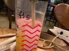 -星巴克臻选(深圳龙华红山天虹店)