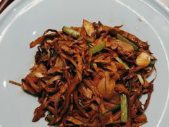 -荷花亭·湖北融合菜(十堰武商MALL店)