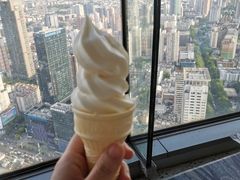 -云中捞高空旋转餐厅(商茂世纪广场店)