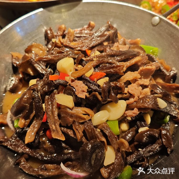 很有诚意的湘菜四人餐！量大管饱嘎嘎好吃！