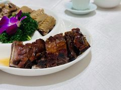 -龙悦湾酒家·八阵鱼生·渔人码头店
