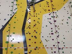 -问山MountQuest攀岩馆