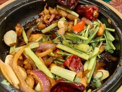 -沙胆彪炭炉牛杂煲(上海日月光广场店)