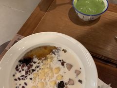 -RUXU入续糖水铺与包(卓悦中心店)