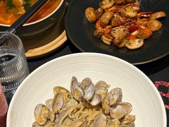 -静香HOUSE·全时段融合餐厅(七星欢乐颂店)