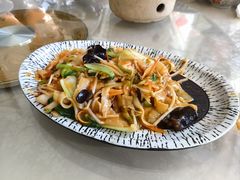 -天天向上素食餐厅(五台山店)