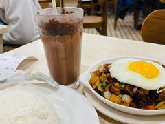 干免治牛肉饭-喜莲咖啡