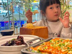 -绿茶餐厅(滨海万达广场店)