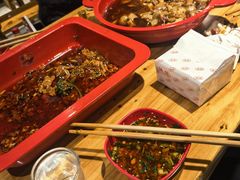 -谢彬美味肥肠鸡冷锅串串(太古里总店)