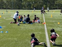 -Riverside河畔少儿足球培训(前滩店)