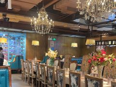 -领鲜活海鲜榴莲自助火锅(东门店)