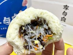 什锦粉丝包-李与白包子铺(桐梓林店)