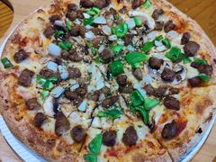 碳烤牛肉比萨-魏斯理汉堡(西安沣东吾悦店)