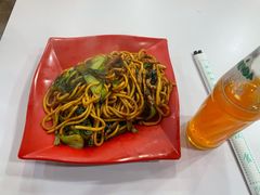 微辣肉丝菜汤面-新川饮食(新川小区店)