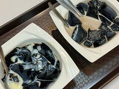 -梧州双钱龟苓膏(丽港航母店)