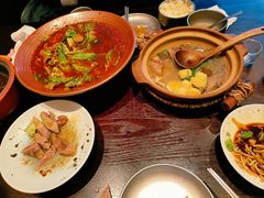 -古都历食南京菜·烤鸭·鸭血粉丝·汤包(南京博物院店)