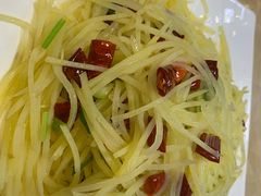 -胖太太四川麻辣排骨串(镇江路分店)