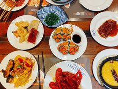 -四海一家自助餐(益田假日广场店)