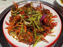 -乡土黄·鲜牛肉火锅·小龙虾(兴业街店)