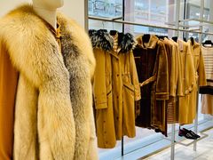 -王府井奥莱临潼小镇(临潼店)