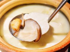 鸡汤蒜子炖豆腐-麻六记(凤凰汇店)