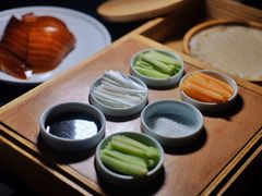 -The ROOF (通盈中心店)