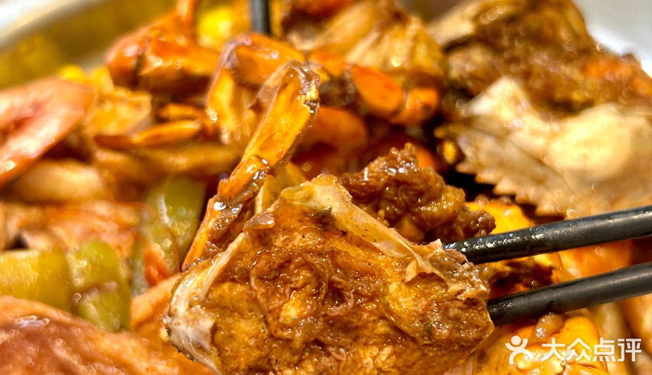 都好好吃！他们家有二楼哦 位置很大 还有自助的东西！