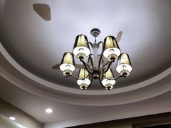 -口衣记鸡饭店