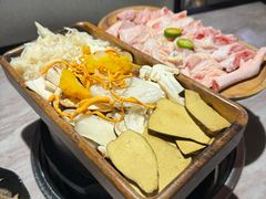 -野·大山里野生菌石锅土鸡(益田假日店)
