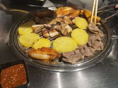 -炽城·烤肉名家(鸿达中央广场店)