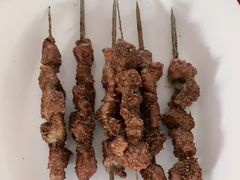 羊肉串-北京龙庆四季香农家饭庄·灶台鱼·碳烤虹鳟鱼(龙庆峡店)