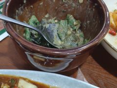 -湖南人家湘菜馆(镇江路店)
