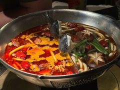-湊湊火锅·茶憩(新中关购物中心店)